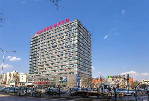 哪个太阳能电池板经销商好