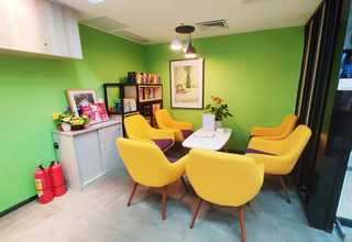 水城国内服装设计与艺术联系人